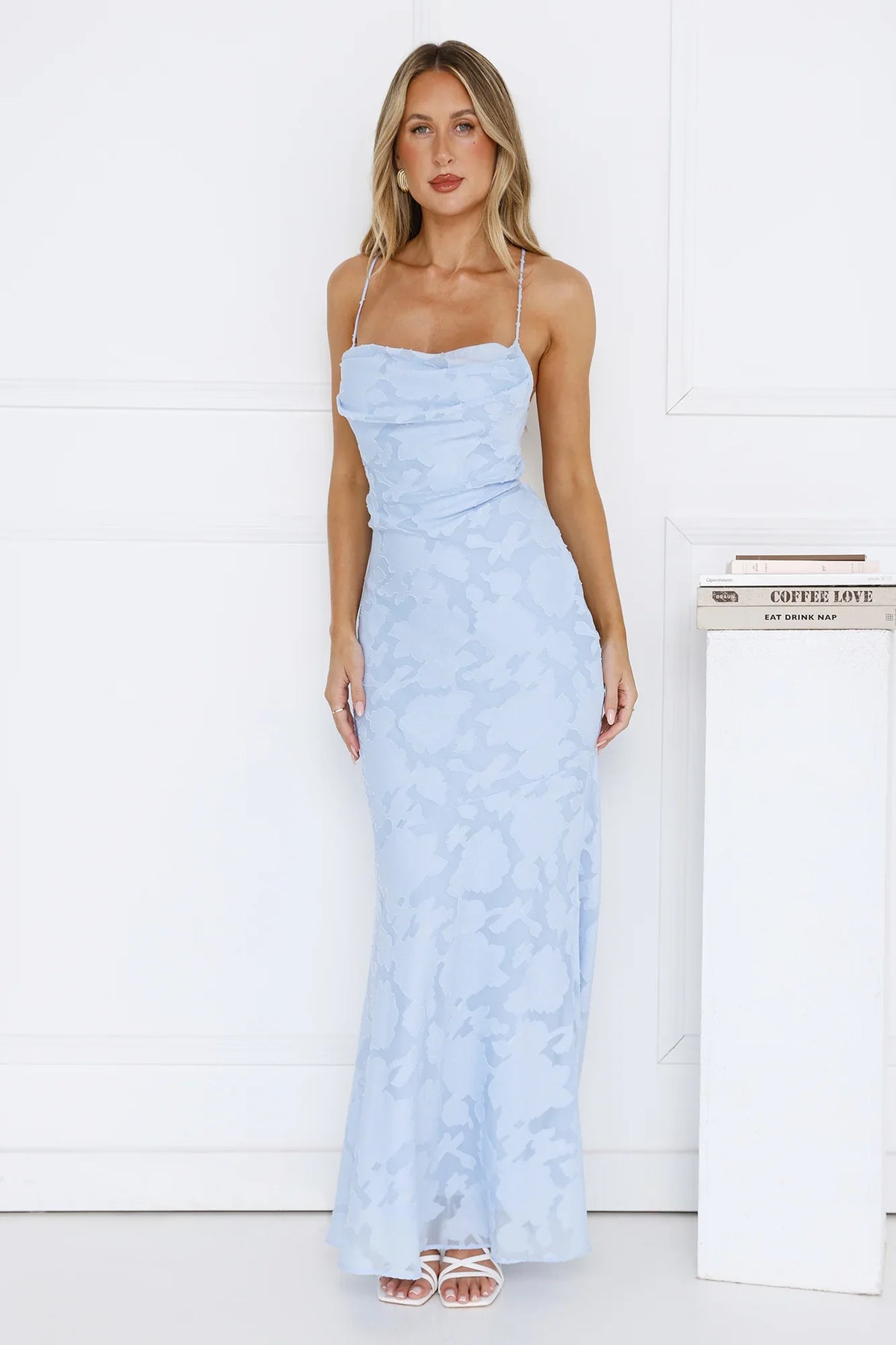 Bridge To Wonderland Maxi Dress Blue
